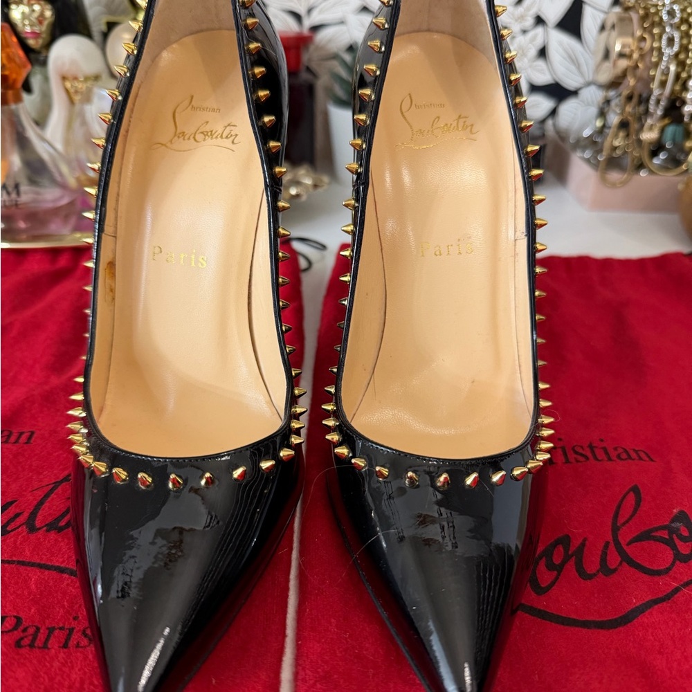 ✨ Christian Louboutin Studded Patent Leather Pumps – Size 37.5 ✨